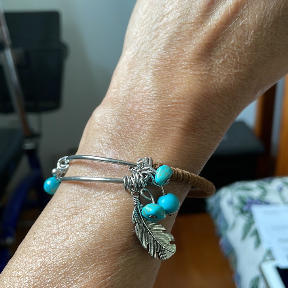 Bracelet - Picture 4 of 4